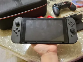 Nintendo Switch Negra + Accesorios