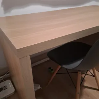 Escritorio Ikea madera (sin silla)