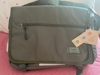 Maletín Mensajero 15,4” Verde