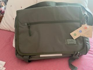 Maletín Mensajero 15,4” Verde