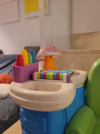 Silla musical Fisher Price para niños