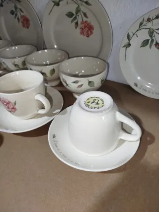 Juego de té Cerámica Holandesa Flores.