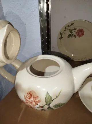 Juego de té Cerámica Holandesa Flores.