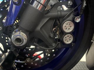 Deflector Aire Freno Yamaha R1 Izquierdo