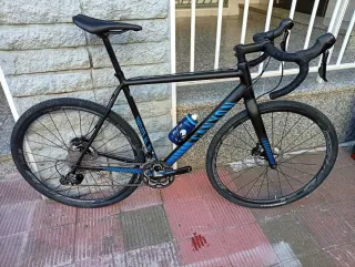 Bicicleta Gravel Canyon Inflite AL