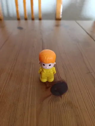 Muñeco Pin y Pon Amarillo