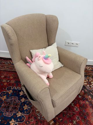 Sillón mecedora lactancia