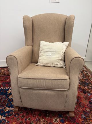 Sillón mecedora lactancia