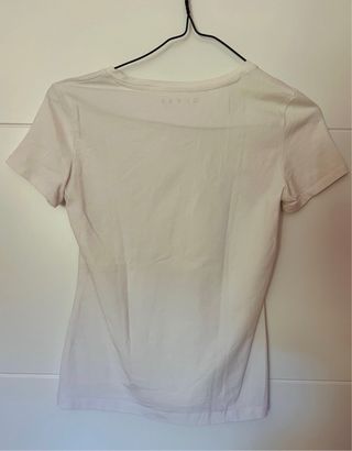 Camiseta Guess Blanca con Flores