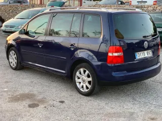 Volkswagen Touran 667035657