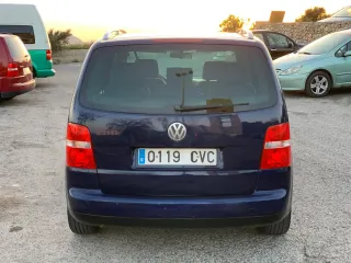 Volkswagen Touran 667035657