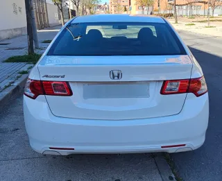 Honda Accord 2011