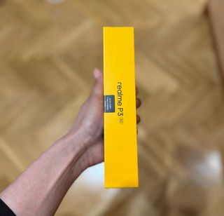 Caja Realme P3 5G Gris