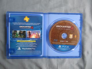 Consola PS4 Slim 1TB + 2 Mandos + Cables