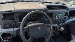 Ford Transit 2006 VOLQUETE como nuevo.