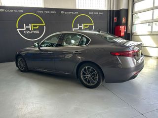 Alquiler Alfa Romeo Giulia
