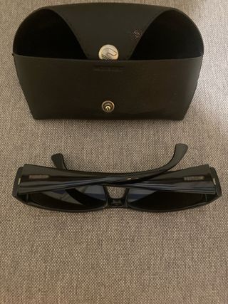 Gafas de sol Carrera Negra + Funda