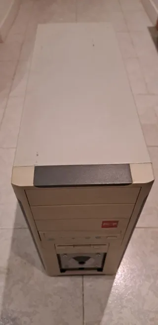 Caja PC Sobremesa
