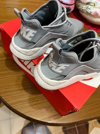 Scarpe Nike Uomo Grigie e Bianche