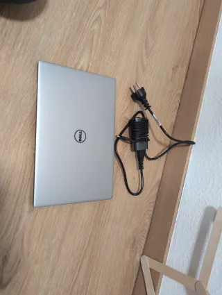 Portátil Dell XPS Negro