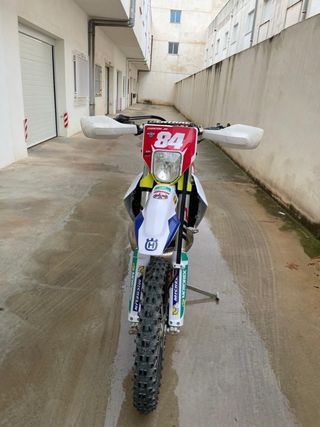 Husqvarna TE 300 2023 Enduro Moto