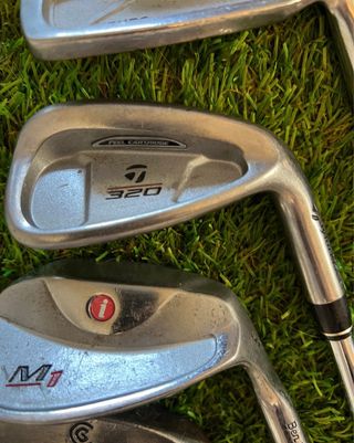 Set Palos de Golf TAYLORMADE 320