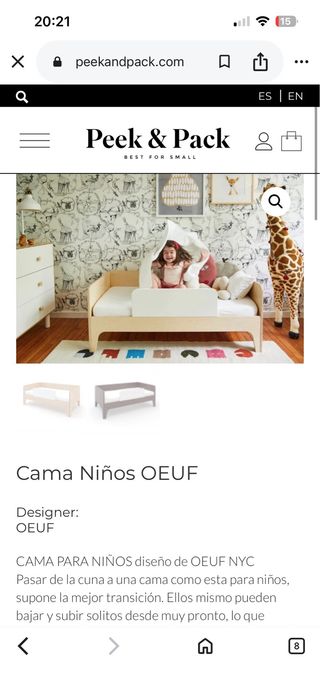 Cama infantil pequeña de madera
