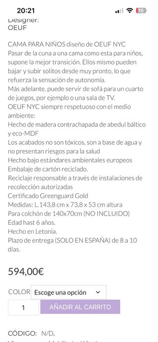 Cama infantil pequeña de madera