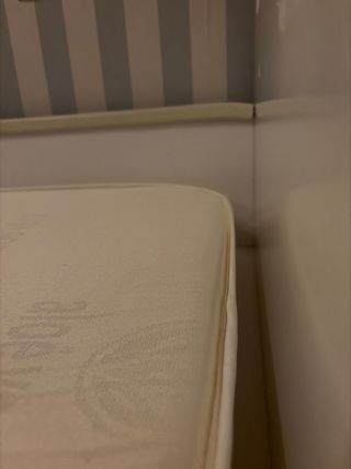 Cama infantil estilo Montessori