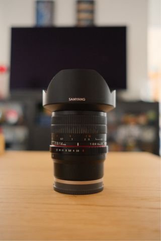 Samyang 14mm f/2.8 ED AS IF UMC para Sony