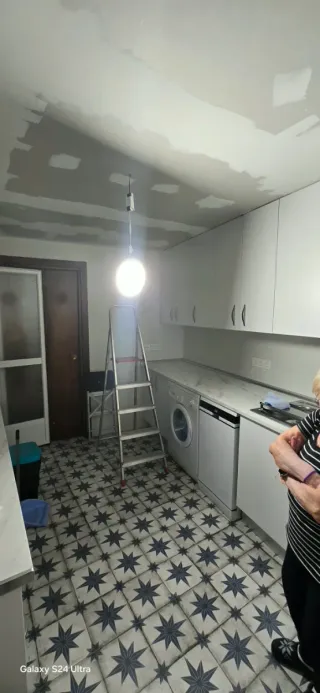 REFORMAS (INTEGRALES COCINAS Y BAÑOS GENERAL CLIP)