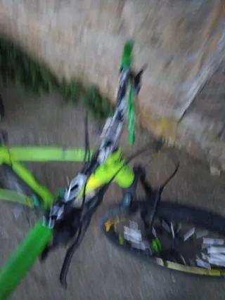 Bicicleta Montaña Verde Tuneada