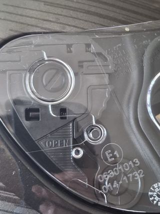 Casco Moto Integral Negro con Diseño