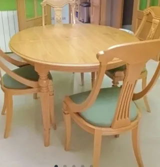 Juego comedor madera y tela