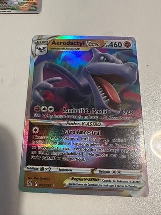 Cartas Pokémon VMAX y V ASTRO