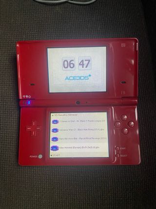 Nintendo DSi Roja