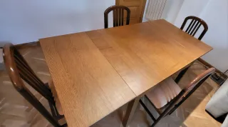 Mesa extensible Ikea + 4 sillas