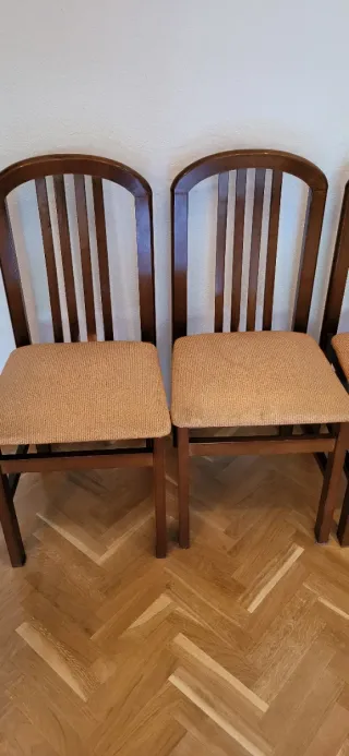 Mesa extensible Ikea + 4 sillas