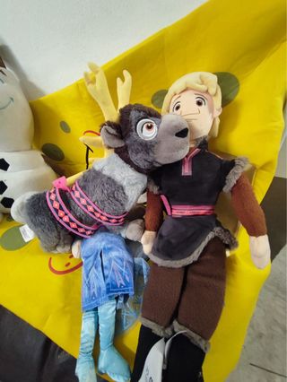 Bambole Frozen Elsa Kristoff Anna Olaf Sven