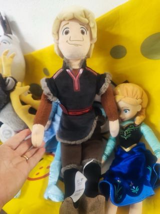 Bambole Frozen Elsa Kristoff Anna Olaf Sven