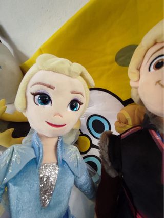Bambole Frozen Elsa Kristoff Anna Olaf Sven