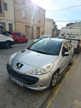 Peugeot 206 plus 2010