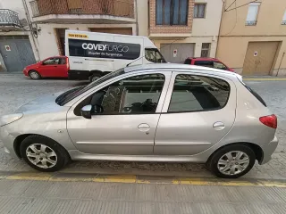 Peugeot 206 plus 2010