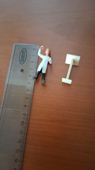 Exin Castillos - Barbeiro e Púlpito