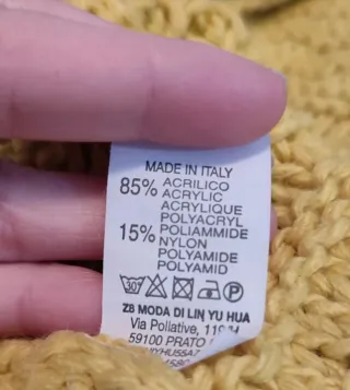 Jersey de punto amarillo