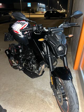 Moto Voge 125 R Negra