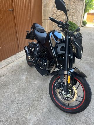 Moto Voge 125 R Negra