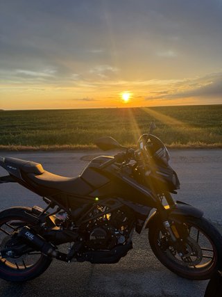 Moto Voge 125 R Negra
