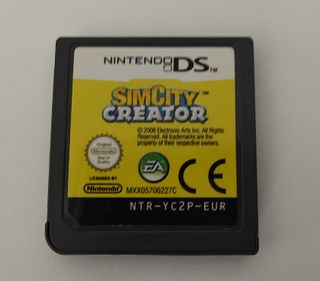 Nintendo DS Lite negra + juegos + cargador y lápiz