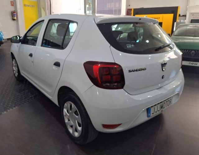 Dacia Sandero Essential